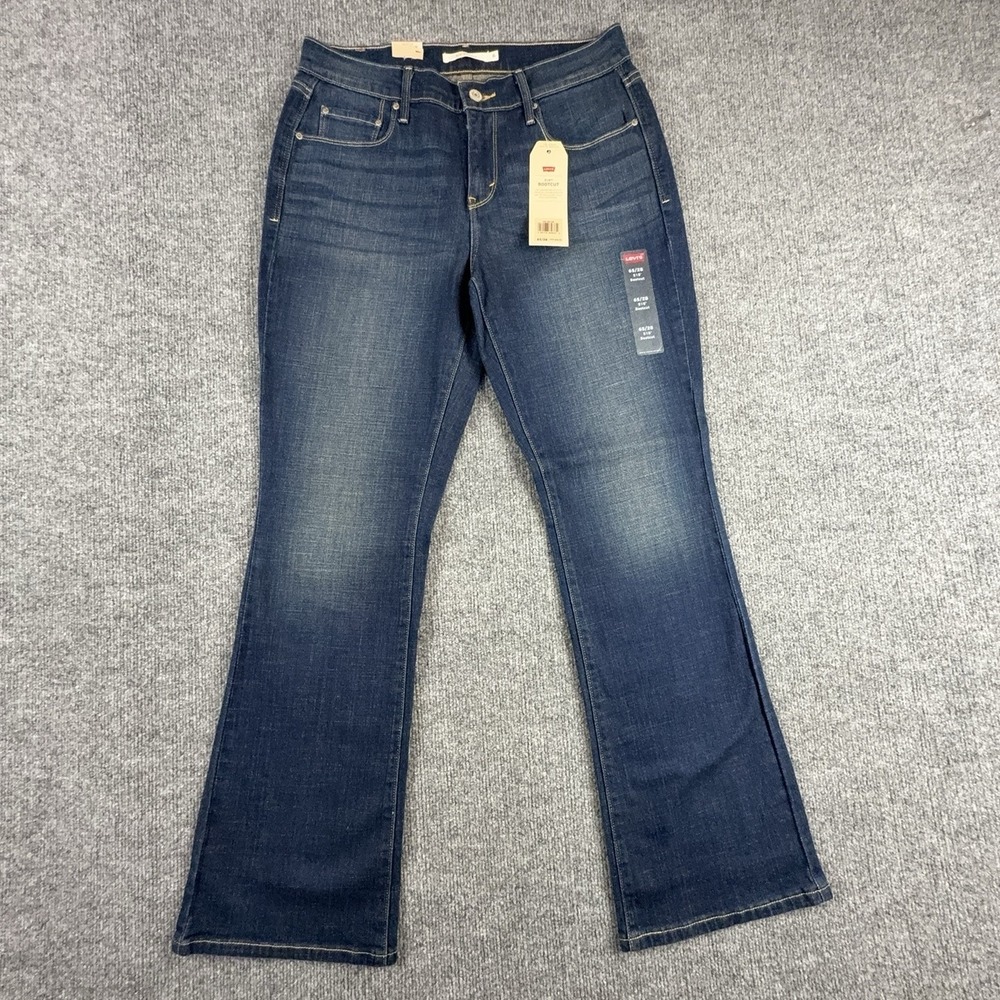Levi's 515 Bootcut Jeans Womens 6S/28 Medium Wash Blue Mid Rise Stretch Denim